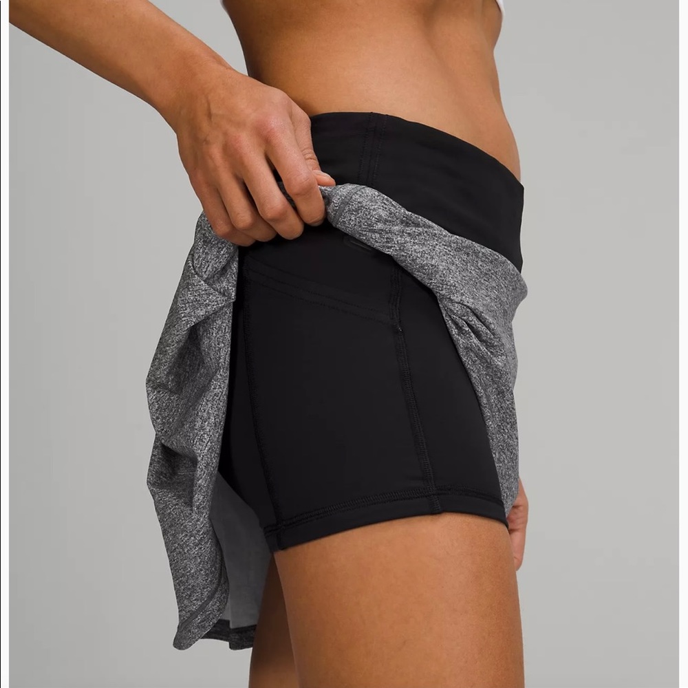 Lululemon Skirt - size 4